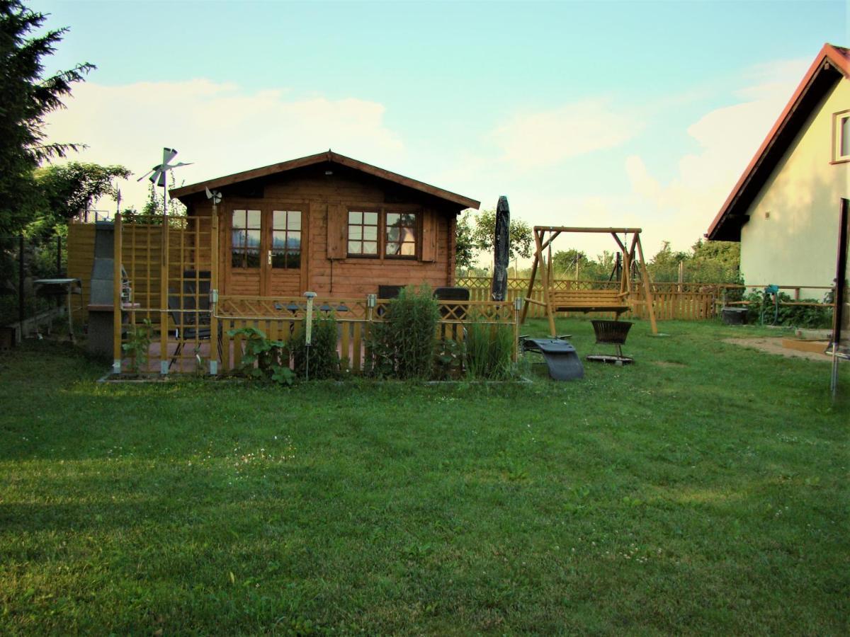Pokoje Przy Kominie Piecki  Exterior foto