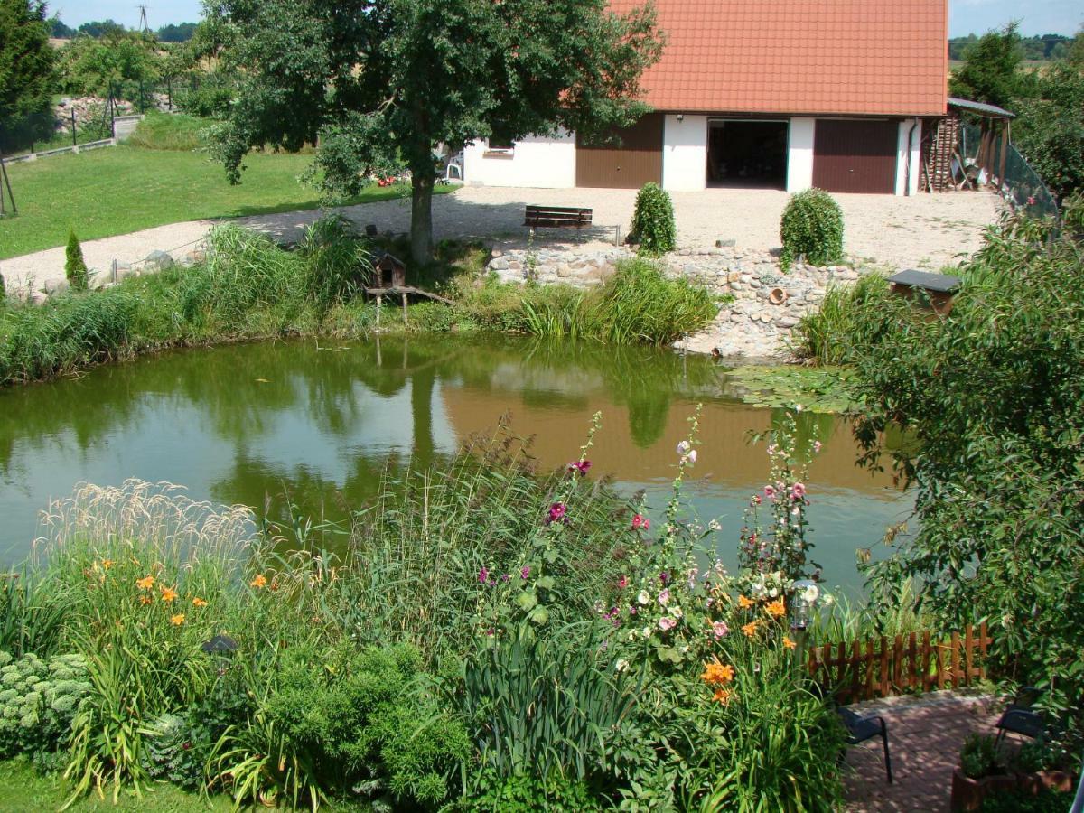 Pokoje Przy Kominie Piecki  Exterior foto